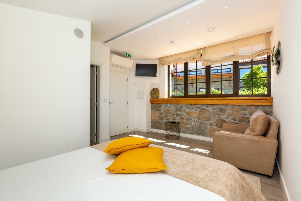 Quinta Do Rio Villa Fafe Exterior photo